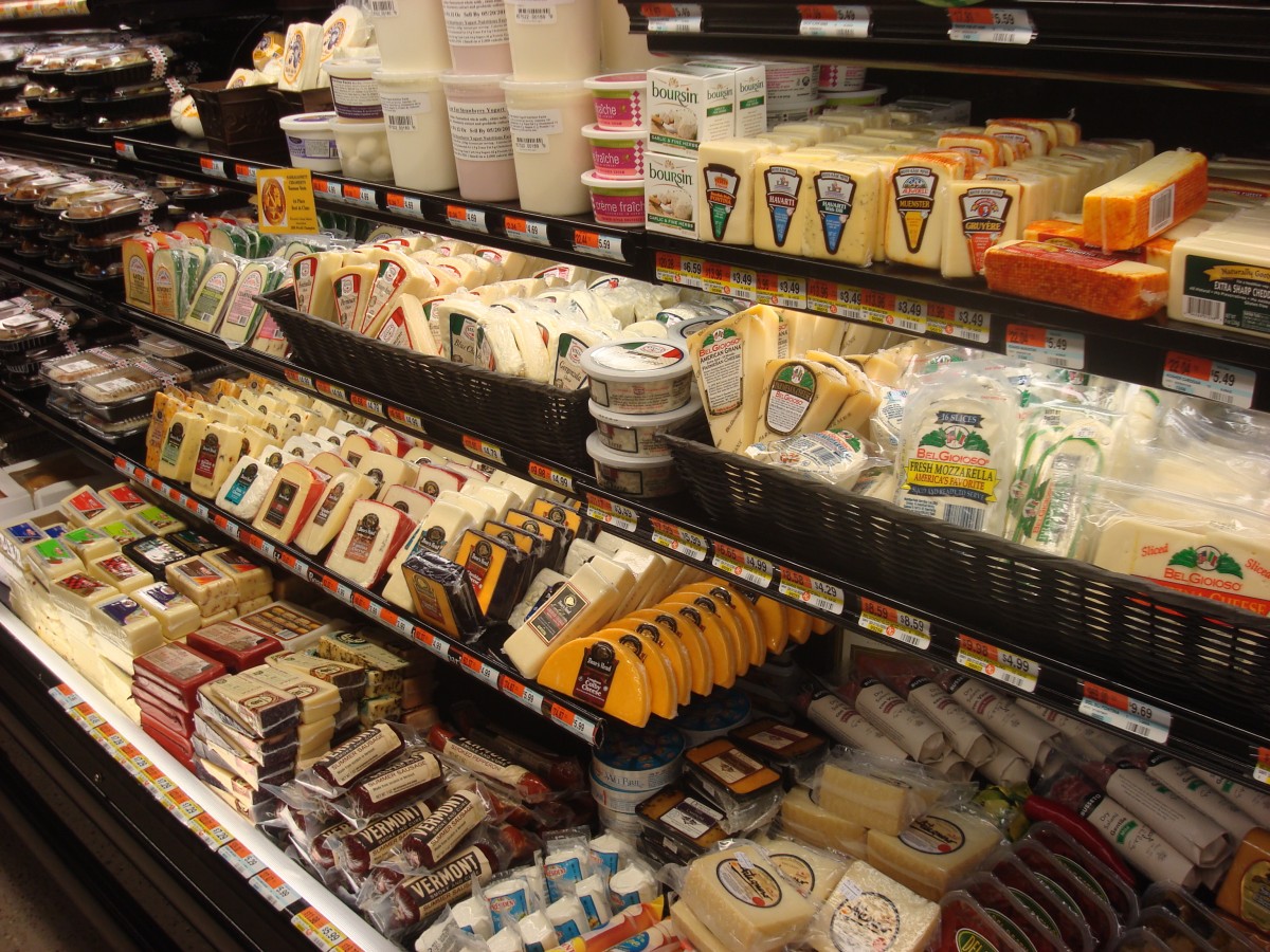 Tom's Market Tiverton, RI